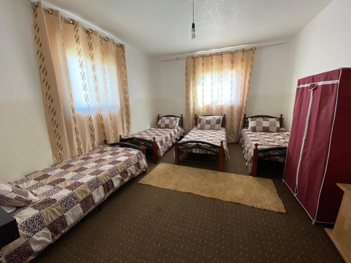 Bed and Breakfast Petra Family House Exterior foto